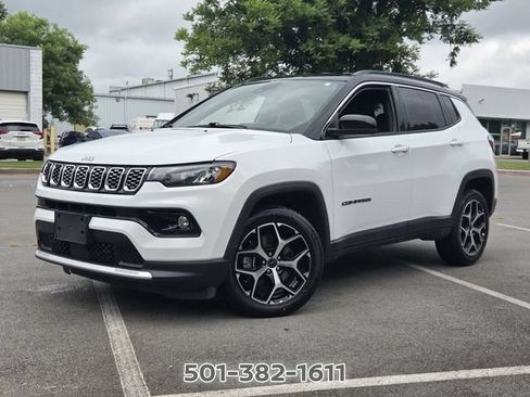 Used 2025 Jeep Compass Limited AWD/4WD image 9