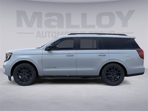New 2026 Ford Expedition Platinum w/ Stealth Appearance Package image 5