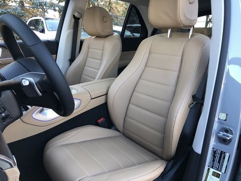 New 2026 Mercedes-Benz GLE 450 4MATIC image 35