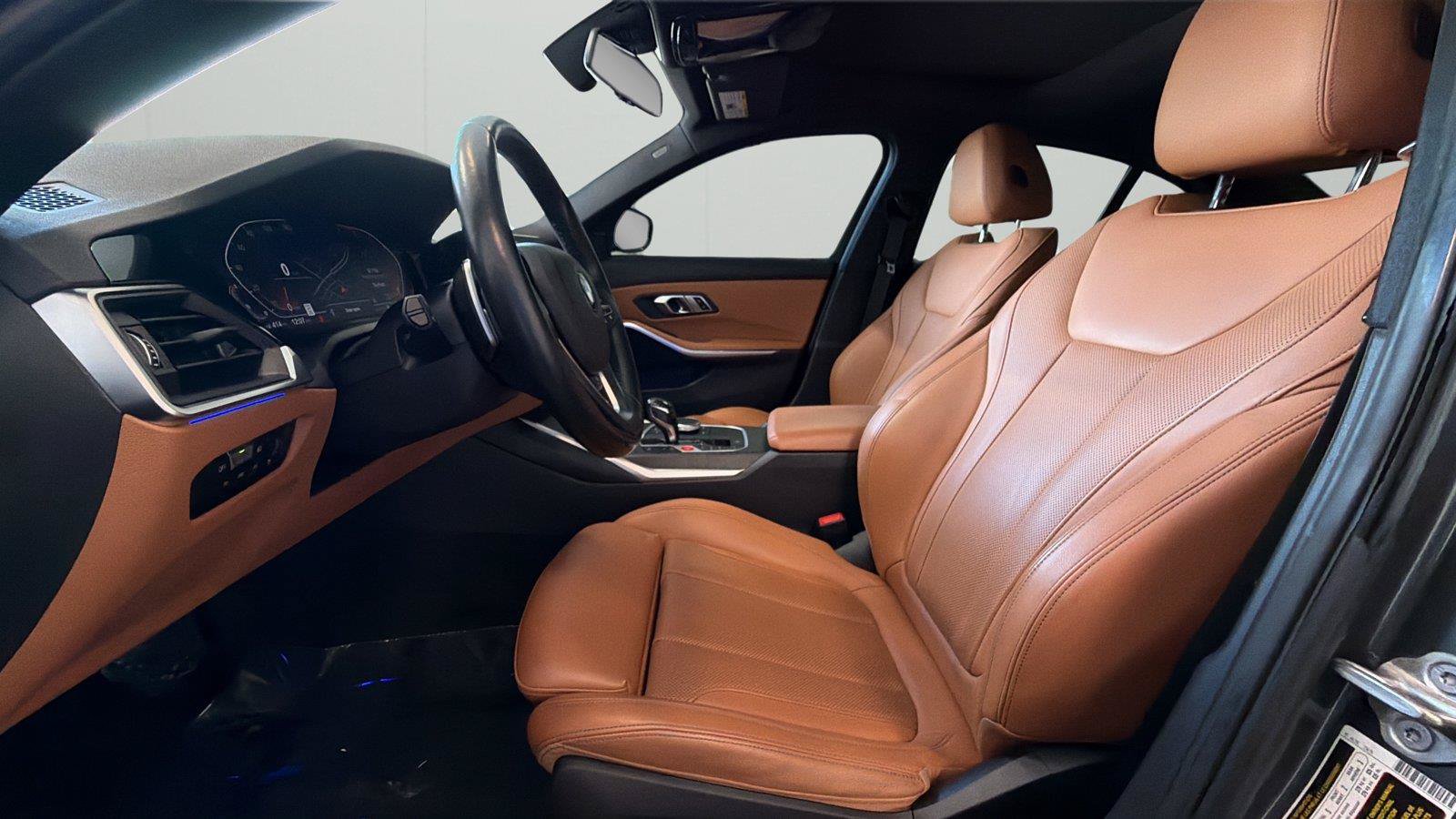 Used 2022 BMW 330i Sedan w/ Premium Package 2 RWD image 10