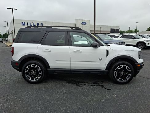 Certified 2023 Ford Bronco Sport Outer Banks AWD/4WD image 7