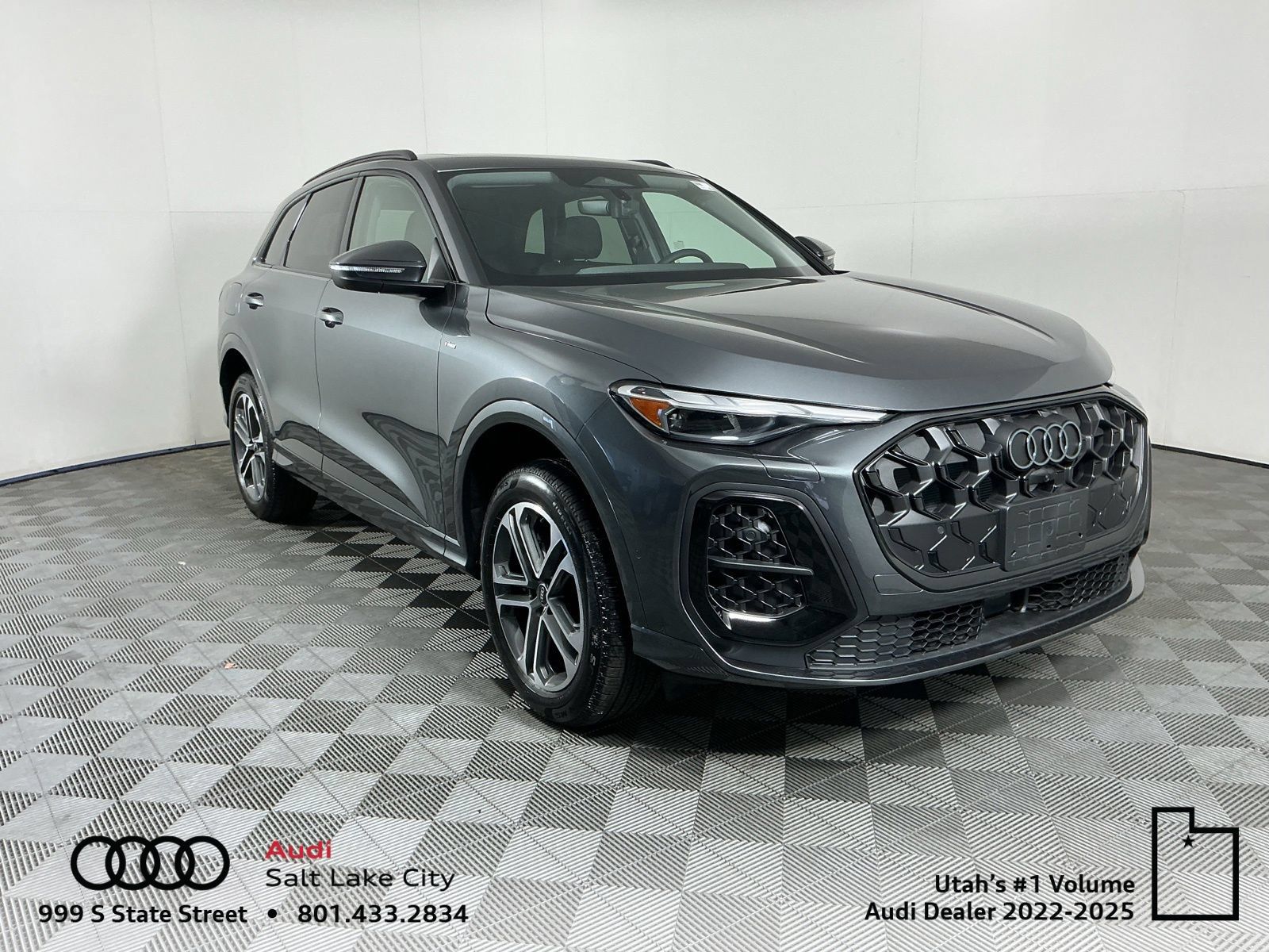 New 2026 Audi Q5 2.0T AWD/4WD image 1