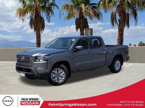 Used 2024 Nissan Frontier SV RWD image 1