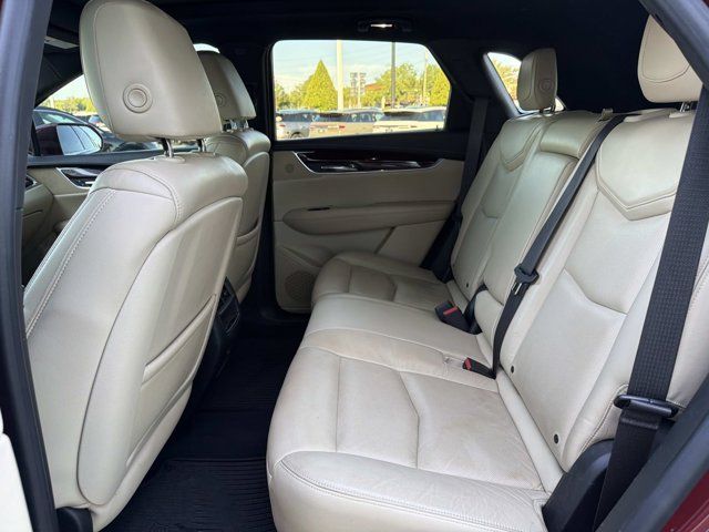 Used 2017 Cadillac XT5 Luxury w/ Driver Awareness Package FWD image 16