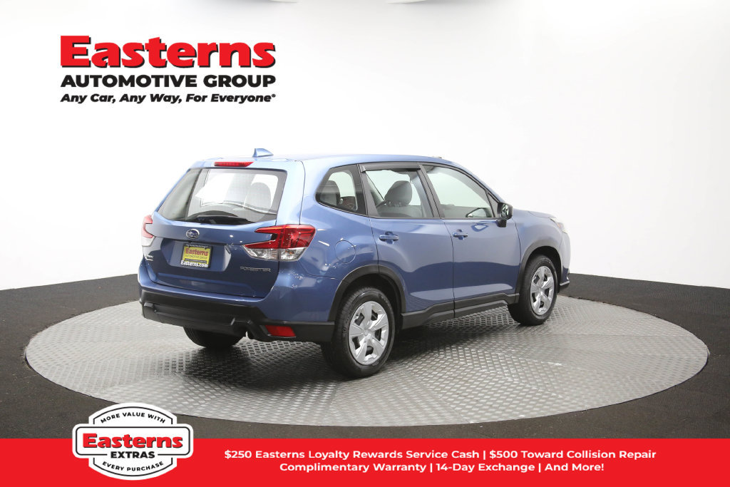 Used 2023 Subaru Forester AWD/4WD image 41