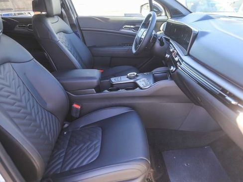 New 2026 Kia Sportage X-Line Prestige image 9