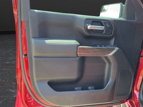 Certified 2022 Chevrolet Silverado 1500 LT w/ Diesel Off-Road Package AWD/4WD image 27