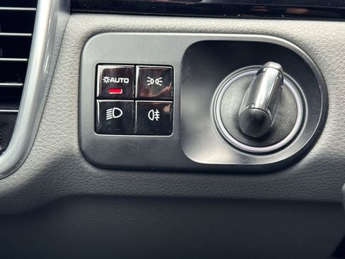 Certified 2019 Porsche Cayenne image 32