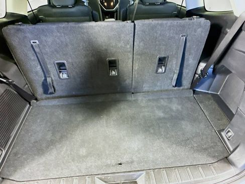 Certified 2024 Subaru Ascent Premium w/ Convenience Package image 33