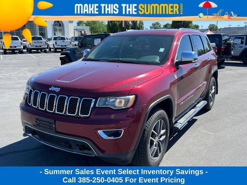 Used 2017 Jeep Grand Cherokee Limited AWD/4WD image 2