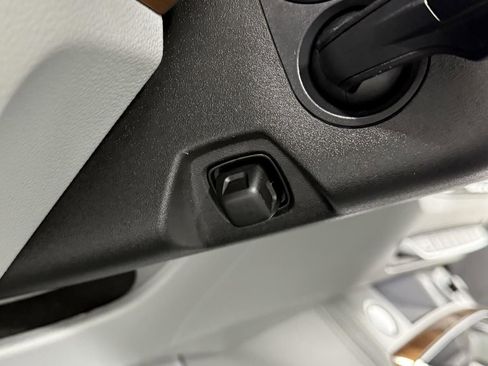 Used 2022 Audi Q5 2.0T Premium Plus w/ Premium Plus Package image 21