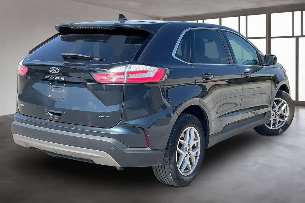 Used 2024 Ford Edge SEL AWD/4WD image 6