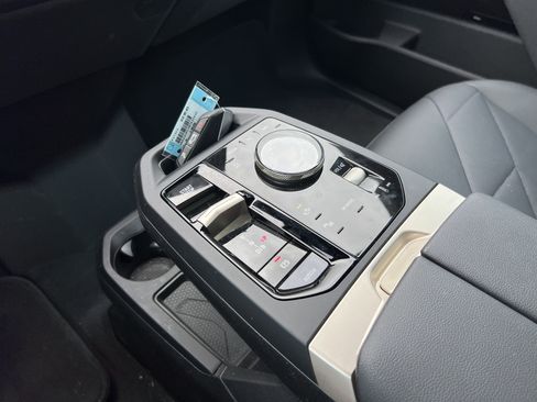 Used 2024 BMW iX xDrive50 w/ Sport Package AWD/4WD image 26