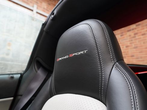 Used 2011 Chevrolet Corvette Grand Sport w/ Preferred Equipment Group image 52