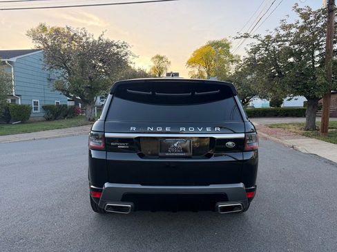 Used 2019 Land Rover Range Rover Sport HSE AWD/4WD image 6