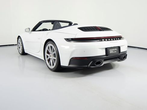 Certified 2025 Porsche 911 Carrera RWD image 3