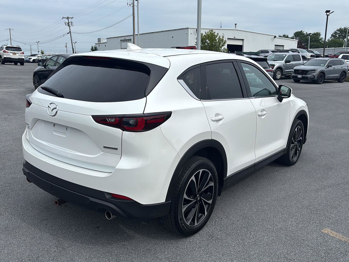 Used 2022 MAZDA CX-5 AWD 2.5 S w/ Premium Plus Pkg image 3