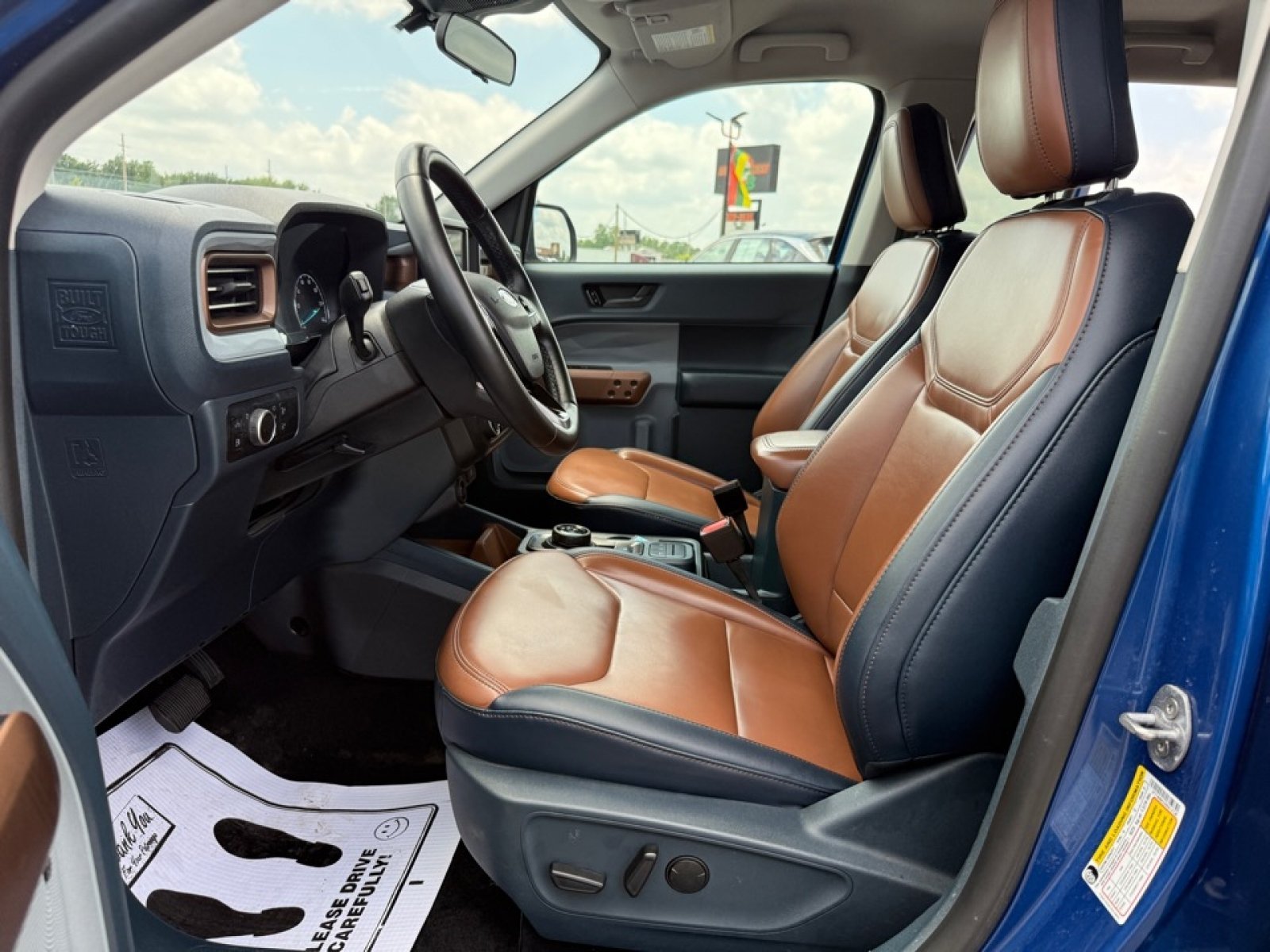 Used 2024 Ford Maverick Lariat FWD image 28