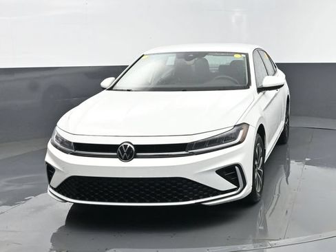 Used 2025 Volkswagen Jetta S FWD image 20