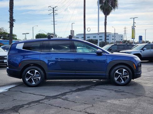 New 2026 Hyundai Ioniq 9 SE image 8