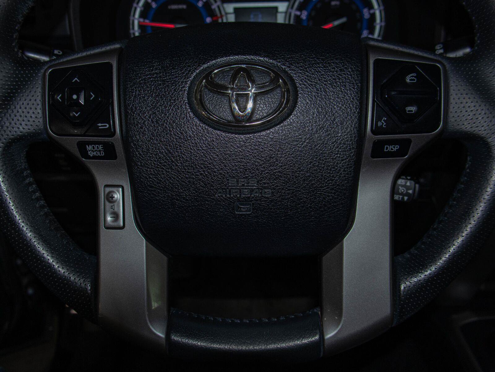 Used 2016 Toyota 4Runner SR5 Premium RWD image 12