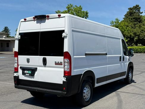 Used 2021 RAM ProMaster 2500 FWD image 6