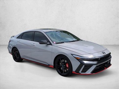 New 2026 Hyundai Elantra N FWD image 7