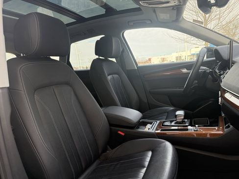 Used 2021 Audi Q5 2.0T Premium w/ Convenience Package image 13