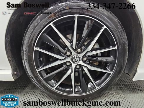 Used 2024 Toyota Camry SE w/ Cold Weather Package FWD image 41