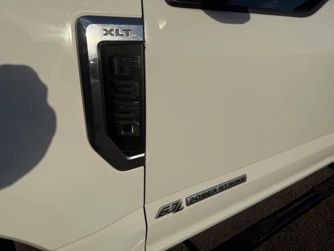 Used 2017 Ford F350 XLT image 14