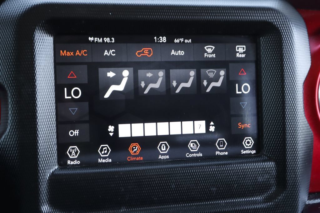 Used 2021 Jeep Wrangler Unlimited Rubicon AWD/4WD image 26