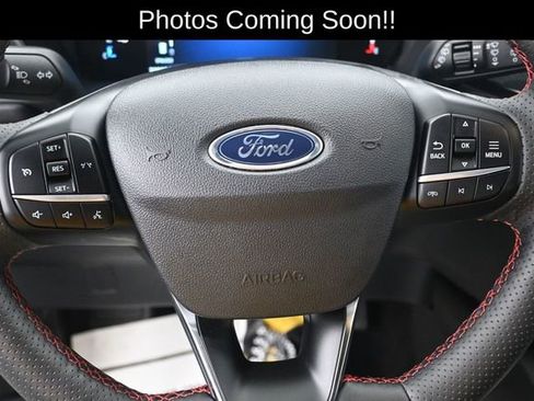 Used 2025 Ford Escape ST-Line Select AWD/4WD image 10