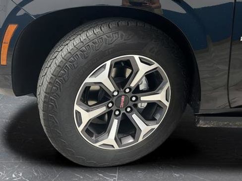 Used 2025 GMC Yukon XL AT4 Ultimate w/ LPO, Floor Liner Package AWD/4WD image 41