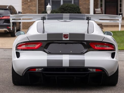 Used 2017 Dodge Viper ACR w/ Extreme Aero Package RWD image 40
