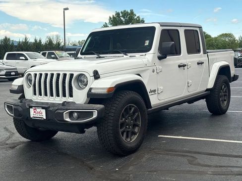 Used 2021 Jeep Gladiator Overland w/ Popular Equipment Package AWD/4WD image 40