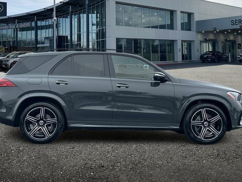 New 2026 Mercedes-Benz GLE 450 4MATIC image 3