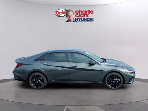 New 2026 Hyundai Elantra Sport FWD image 6