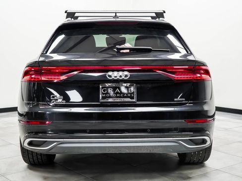 Used 2023 Audi Q8 Prestige AWD/4WD image 9