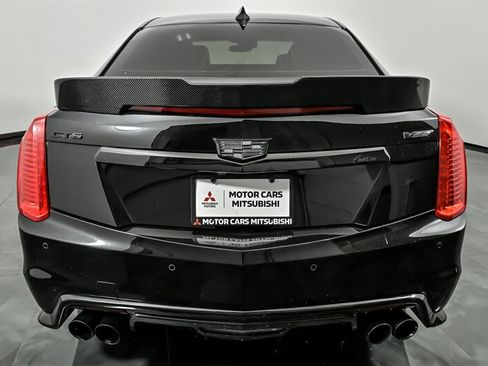 Used 2016 Cadillac CTS V w/ Luxury Package RWD image 8