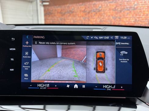 Certified 2025 BMW X1 xDrive28i image 19