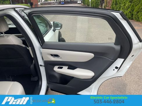 Used 2024 Nissan Ariya FWD image 48