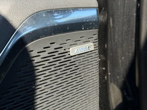 Used 2025 Chevrolet Traverse High Country w/ LPO, Floor Liner Package AWD/4WD image 31