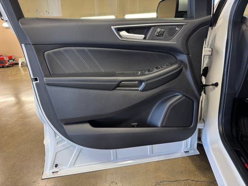 Used 2021 Ford Edge ST w/ Equipment Group 401A AWD/4WD image 58