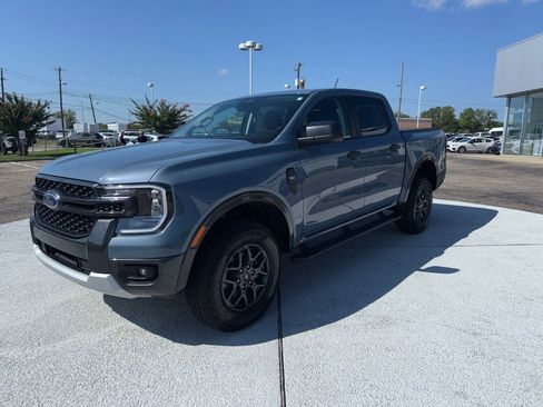 Used 2024 Ford Ranger XLT w/ FX4 Off-Road Package image 2