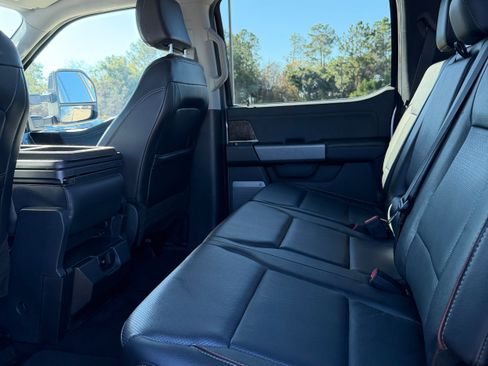 Used 2023 Ford F250 Lariat w/ Tow Technology Package image 11