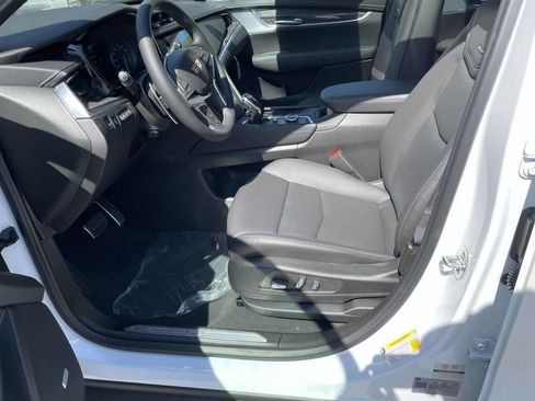 New 2025 Cadillac XT5 Sportv w/ LPO, Onyx Lite Package image 22