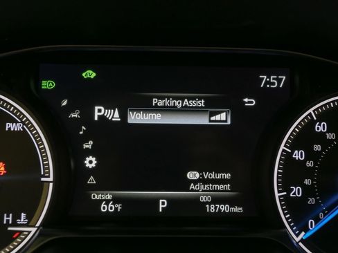 Used 2021 Toyota Venza XLE w/ Softex Package AWD/4WD image 37