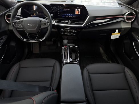 New 2026 Chevrolet Trax RS image 10