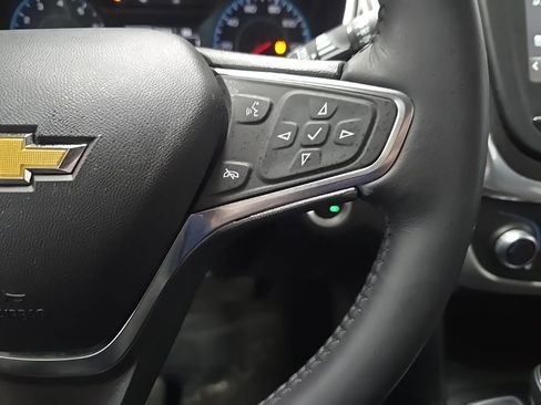 Used 2018 Chevrolet Equinox LT image 20