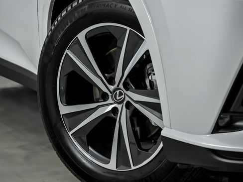 Used 2024 Lexus RX 350 Premium image 4